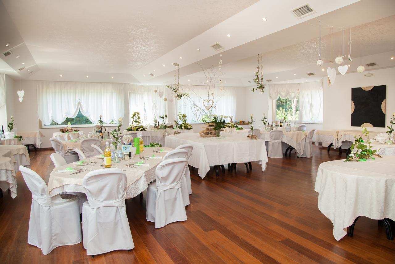 באסלגה די פינה Hotel Scoiattolo מראה חיצוני תמונה